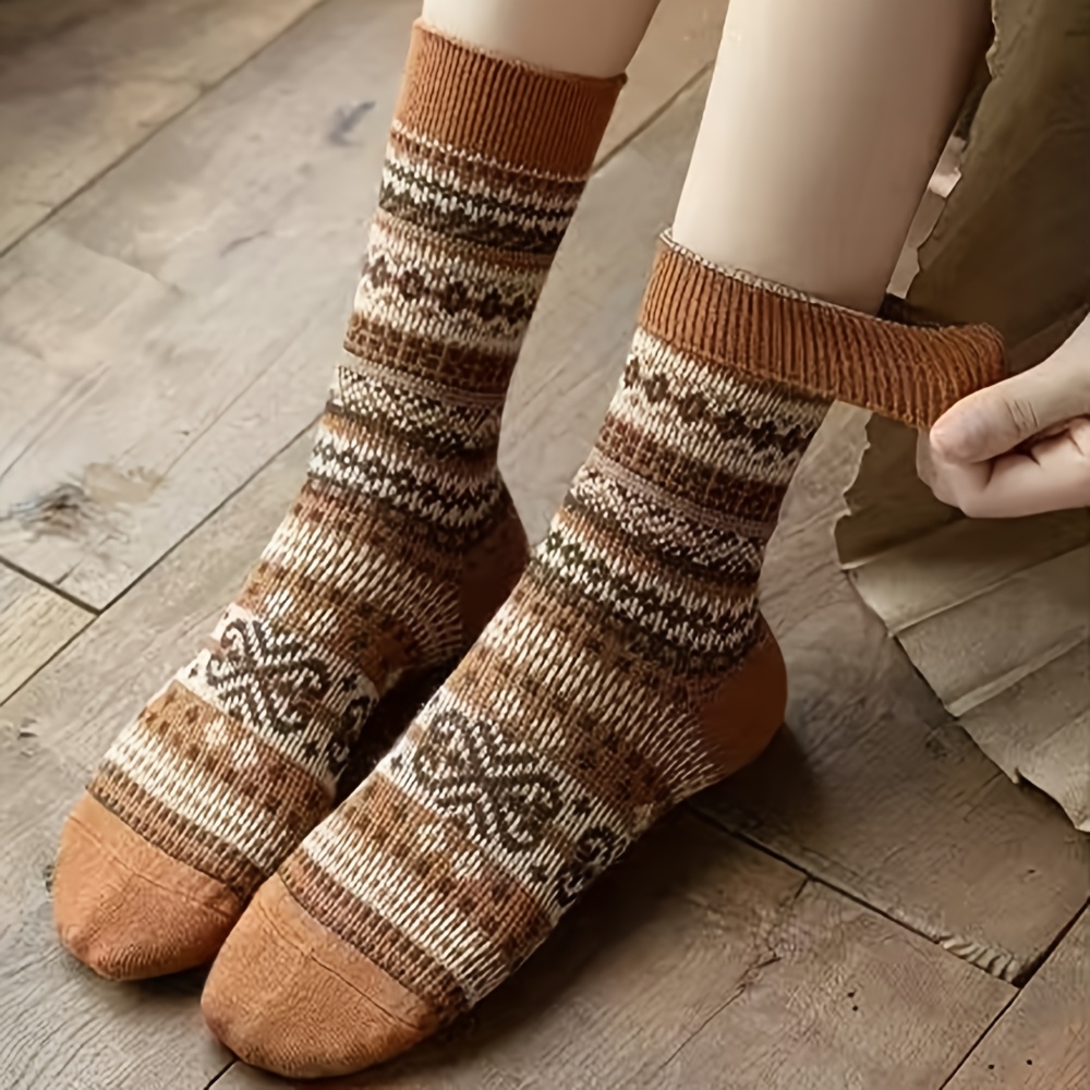 Calcetines retro a media panto - Winter Ethnic Fashion For Women reseña y precio