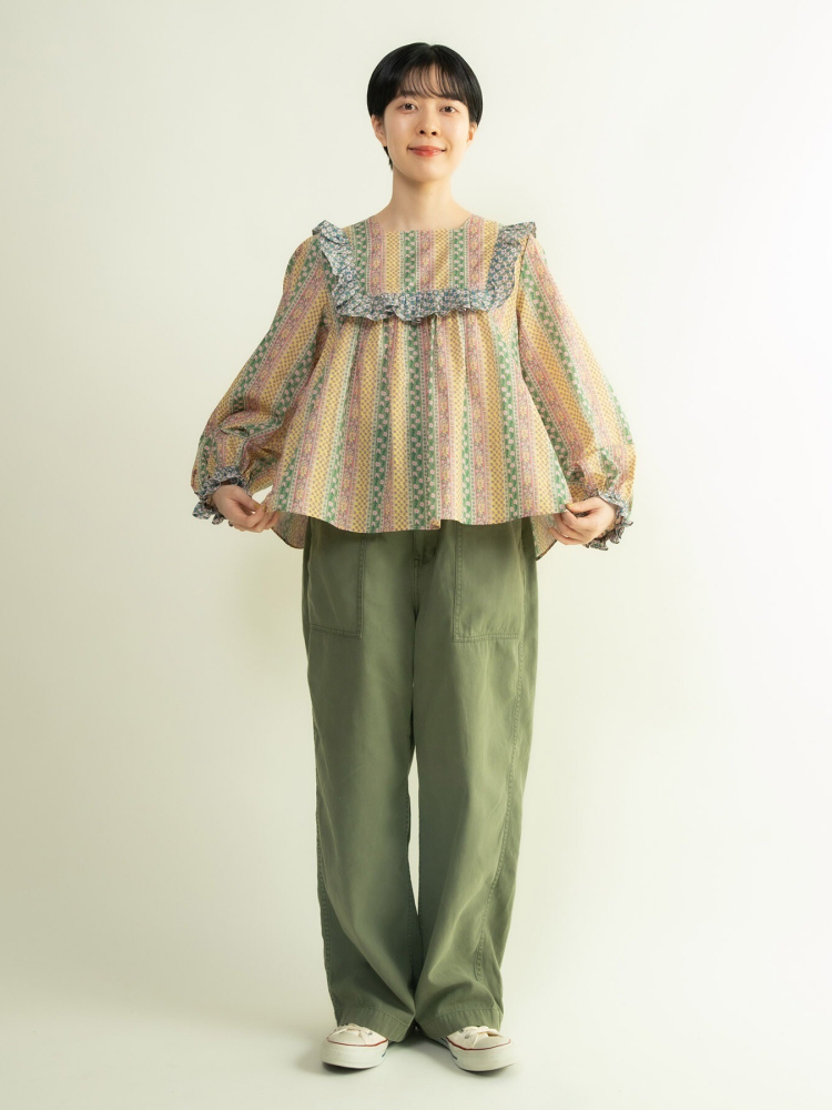 Camisa con Estampado Floral y  - Ethnic Fashion Brand reseña y precio